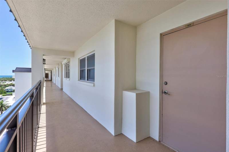2 bedroom Condominium at 9 HAIG PLACE #810, ROYAL STEWART ARMS, DUNEDIN — photo 3