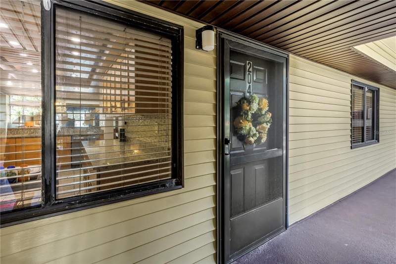 2 bedroom Condominium at 650 Island Way #204, 650 Island Way Condo, Clearwater Beach — photo 3