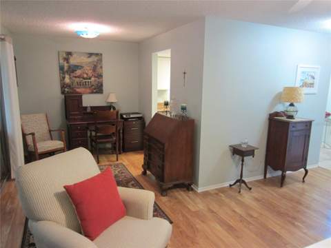 4922 Grist Mill Circle, New Port Richey FL - photo 13 of 43