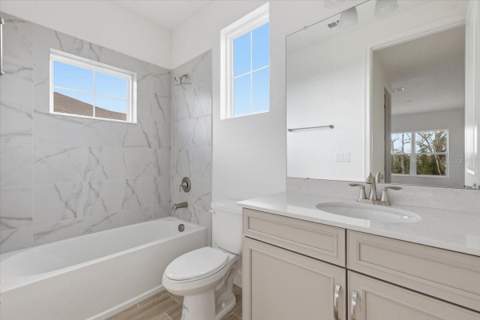 911 Signet Drive, Apollo Beach FL - photo 15 of 29