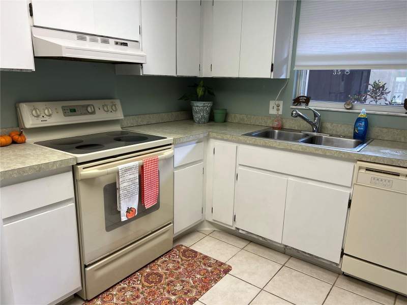 2 bedroom Condominium at 1100 E BAY DRIVE #35, WILLOWBROOK CONDO, LARGO — photo 5