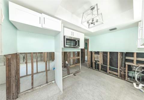 875 Bruce Avenue, Clearwater FL - photo 11 of 34