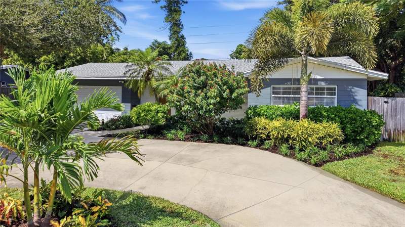 3 bedroom Single Family Residence at 6675 Colony Drive, Bay Colony Estates, St Petersburg — photo 3