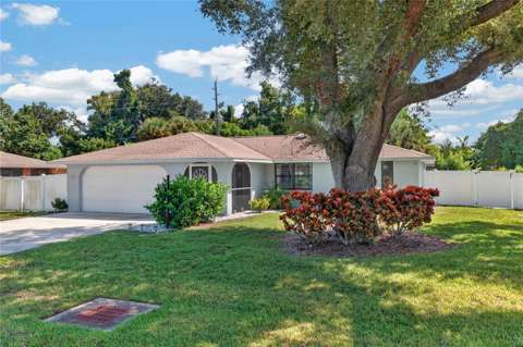 3135 Nocturne Road, pool for sale in Venice