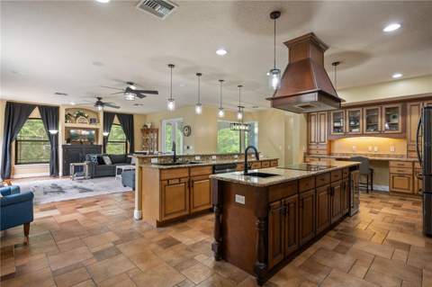 5920 Edgerton Avenue, Orlando FL - photo 9 of 56