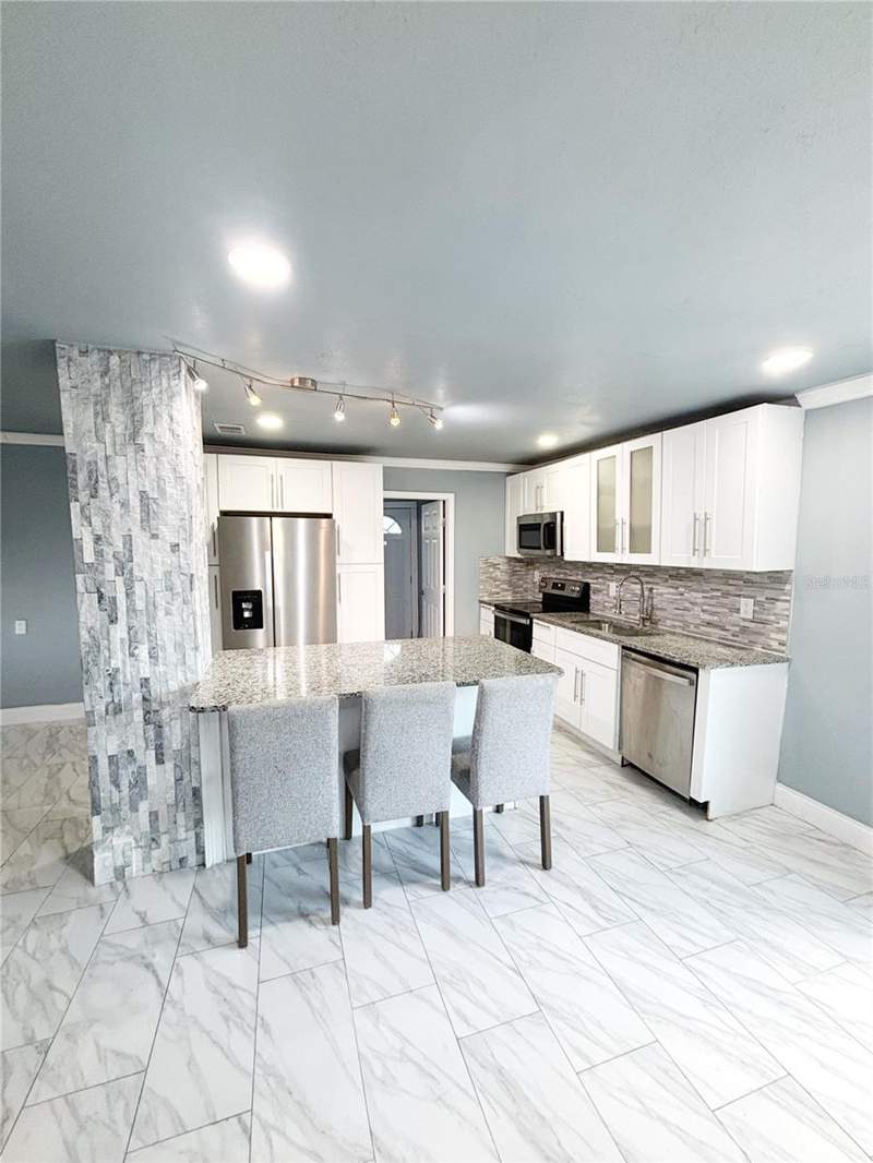 3 bedroom Single Family Residence at 3427 16th Avenue, Ridgewood Terrace, St Petersburg — photo 5