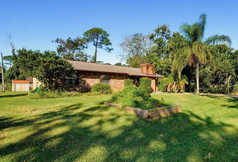 2 bedroom Single Family Residence at 2226 Vista Palm Drive, Florida Shores 01, Edgewater — photo 2