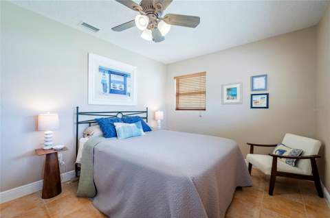 541 Crystal Drive, Madeira Beach FL - photo 20 of 38