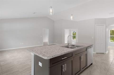 12085 Manassas Avenue, Weeki Wachee FL - photo 13 of 38
