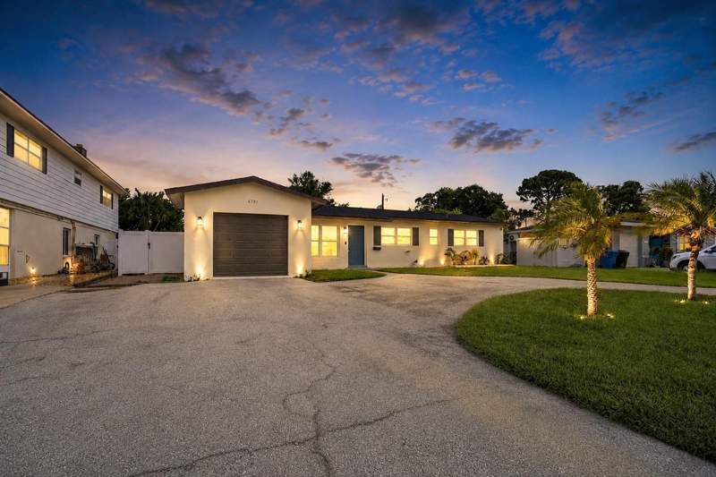3 bedroom Single Family Residence at 6781 33rd Avenue, Teresa Gardens, St Petersburg — photo 2