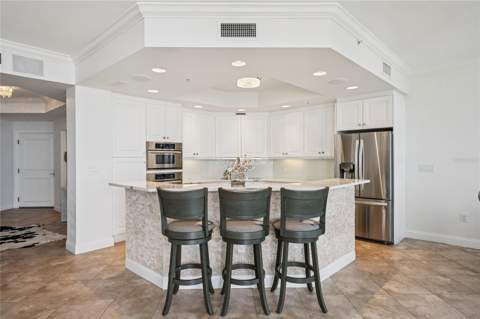 5823 Bowen Daniel Drive #902, Tampa FL - photo 9 of 52