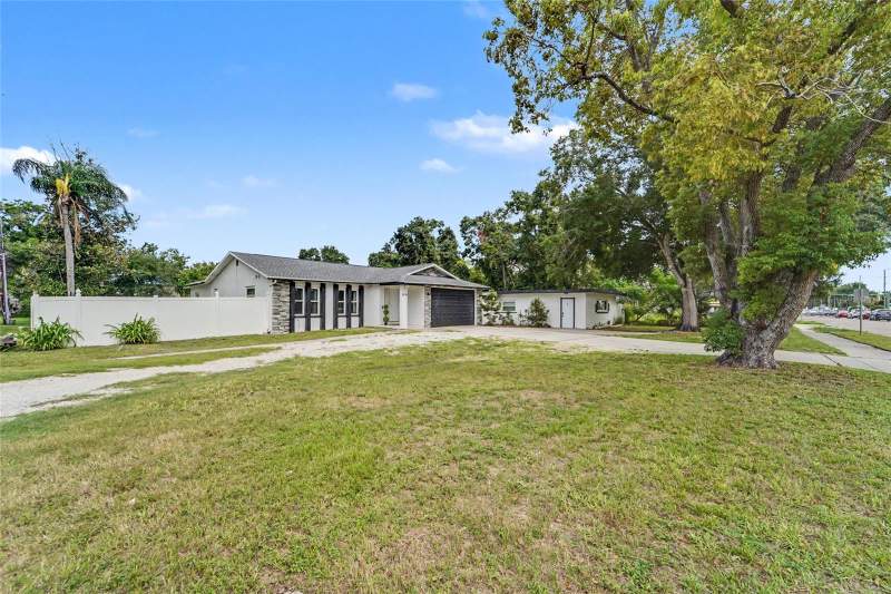 4 bedroom Single Family Residence at 11635 131ST STREET, PINELLAS GROVES, LARGO — photo 4