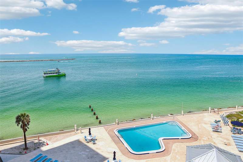 2 bedroom Condominium at 450 S Gulfview Boulevard #703, 440 West Condo, Clearwater — photo 3