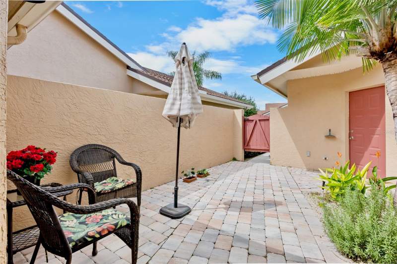 2 bedroom Villa at 5607 Monte Rosso Road, Riviera Club Village Longwood Run Ph 02 Amd, Sarasota — photo 5