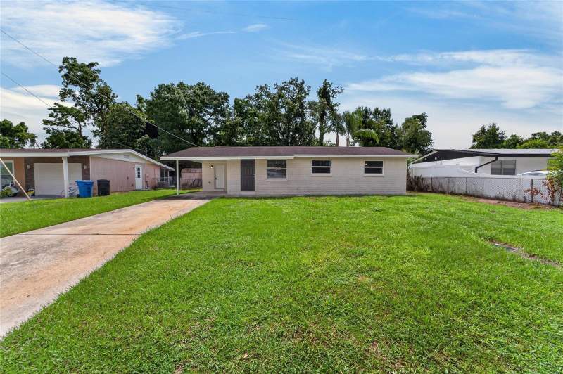 3 bedroom Single Family Residence at 506 Shamrock Road, Brandon Terrace Park Unit 1, Brandon — photo 2