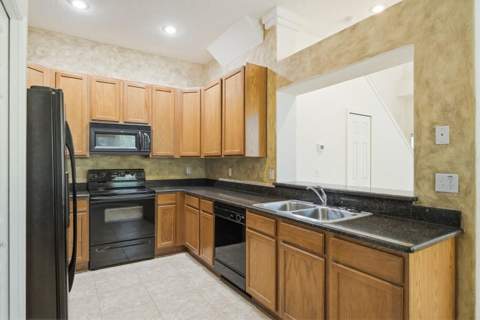 1405 Ridge Terrace, Tarpon Springs FL - photo 10 of 28