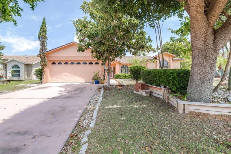 4 bedroom Single Family Residence at 2538 Countryside Pines Drive, Countryside Pines, Clearwater — photo 4