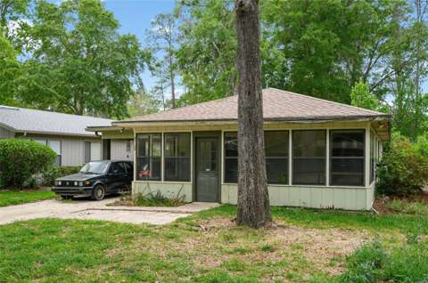 8508 NW 37Th Drive, home for sale in Gainesville 32653