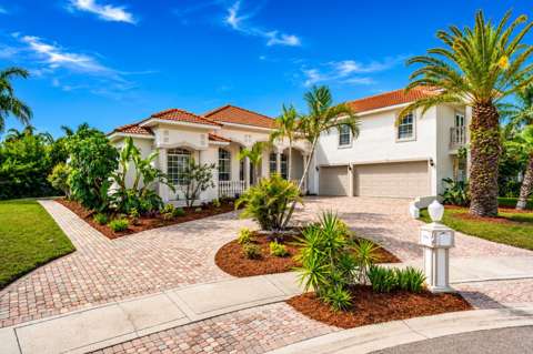 5909 Zaki Lane, gated community for sale in Apollo Beach