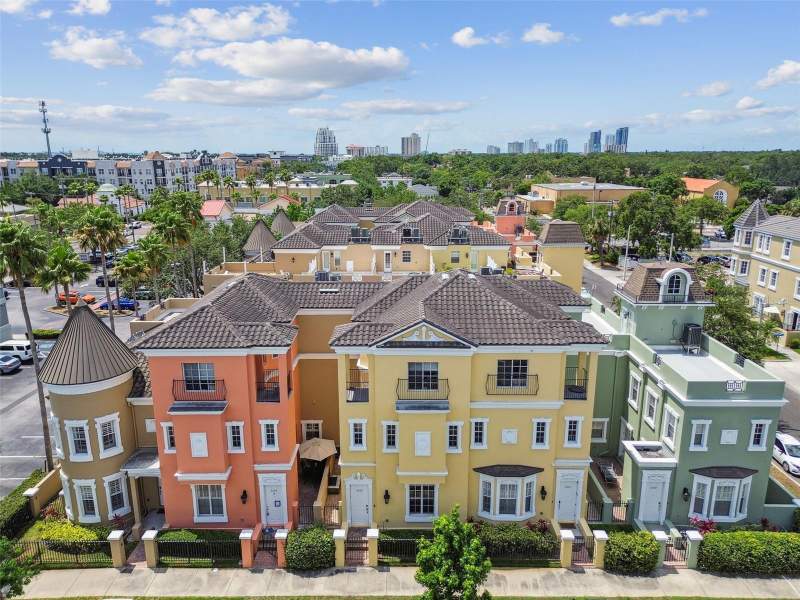 Kensington Park Soho TownhomesHomes for Sale in Tampa, FL
