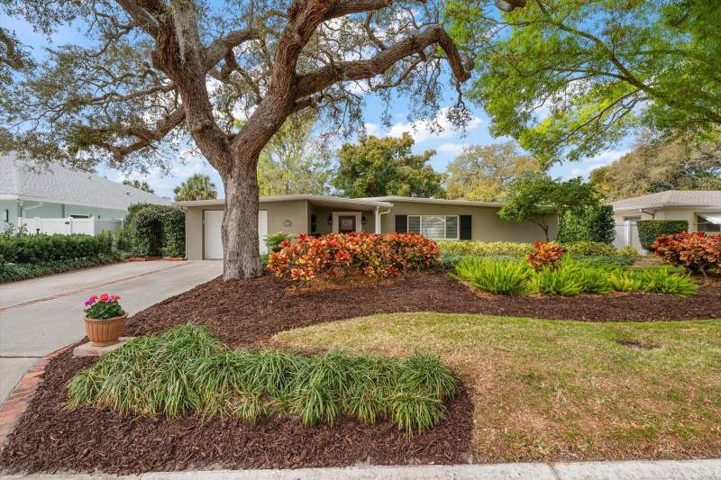 1718 MEREDITH LANE home for sale in Wedgwood Homes for Sale: 17 Homes Built 1955–2011