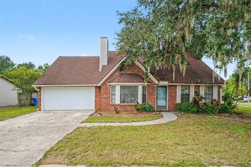 3 bedroom Single Family Residence at 736 Sandy Creek Drive, Bloomingdale Sec I Unit 2, Brandon — photo 2