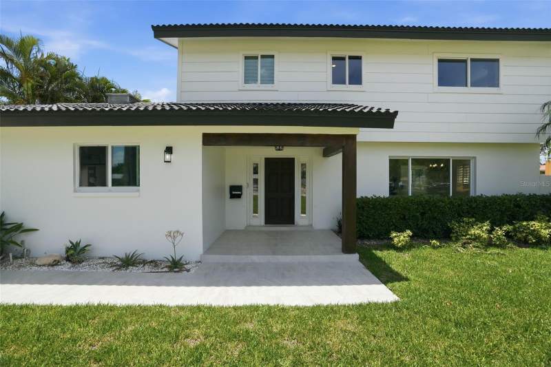 5 bedroom Single Family Residence at 5101 Dover Street, Shore Acres Venice Sec 2nd Pt Rep Blk 7, St Petersburg — photo 3
