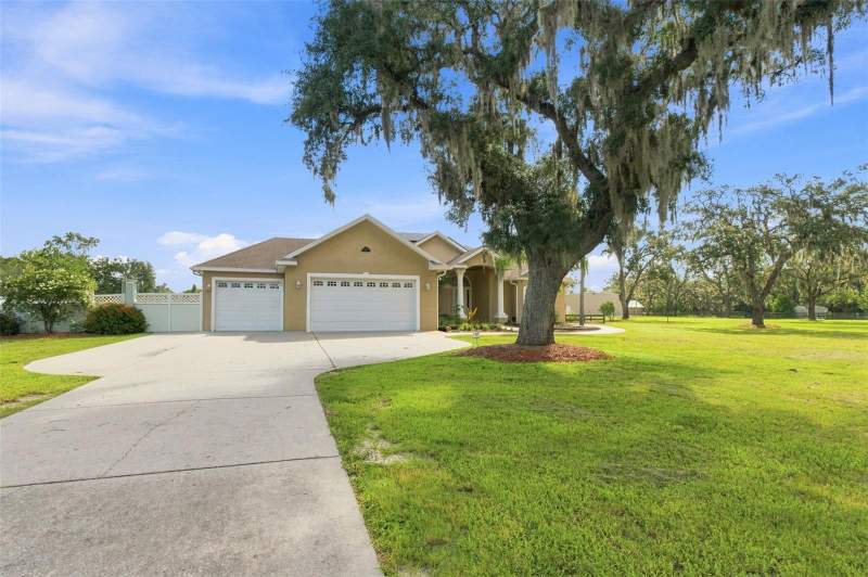 4 bedroom Single Family Residence at 11302 Osceola Drive, Osceola Heights, New Port Richey — photo 4