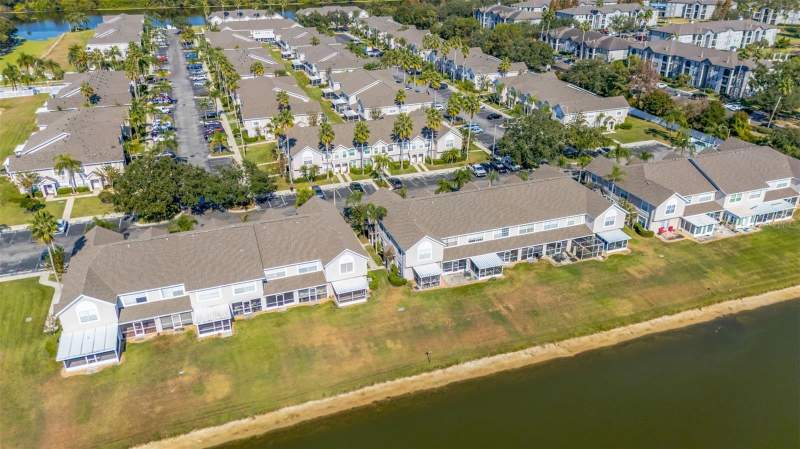 The Townhomes At Kensington