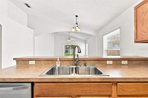 1174 Beech Grove Way, Orlando FL - photo 9 of 34