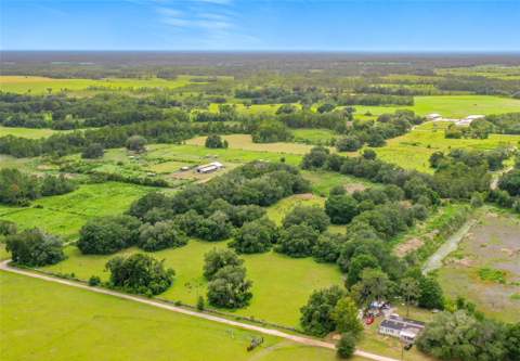 2736 Empire Church Road, Groveland FL - photo 8 of 14