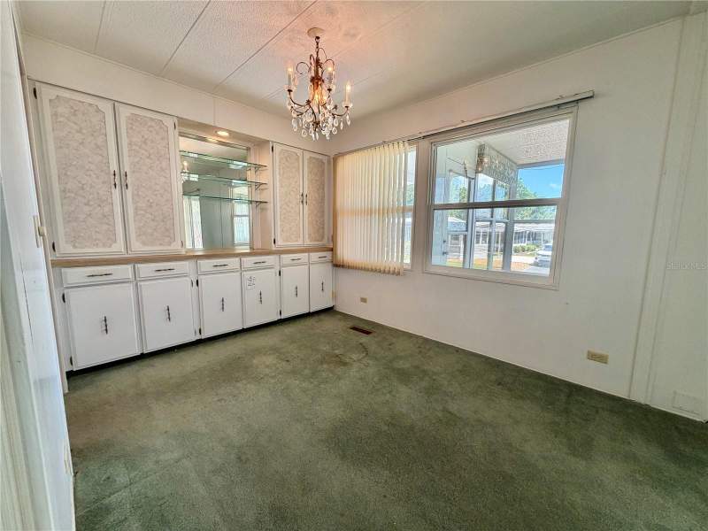2 bedroom Mobile Home at 132 Tamarisk Way, Hawthorne At Leesburg A Coop, Leesburg — photo 3
