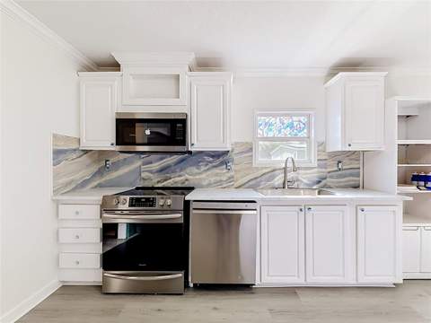 14025 Stag Horn Court, Astatula FL - photo 8 of 73