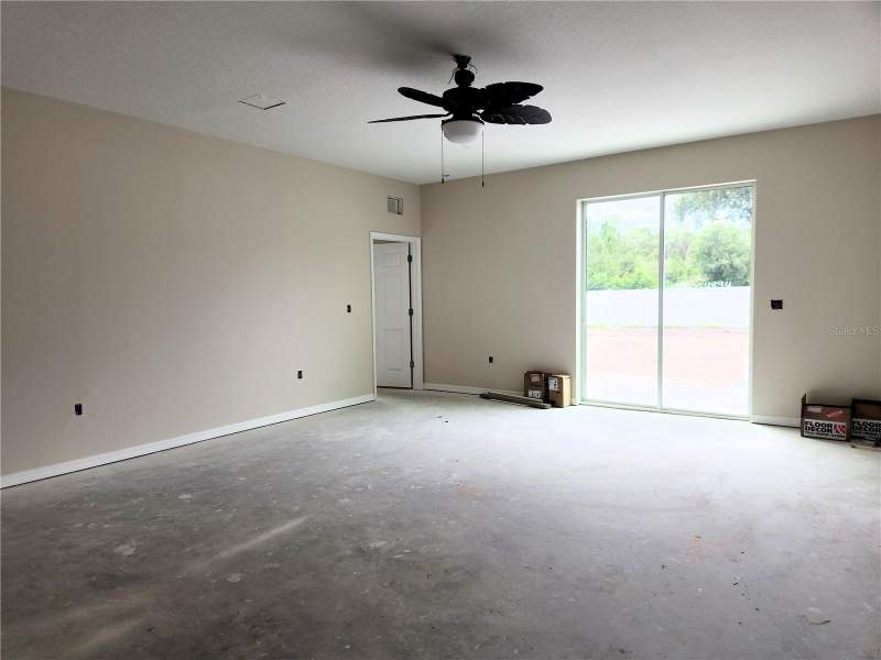 3 bedroom Single Family Residence at 411 Shannon Estates Court, Shannon Estates, Plant City — photo 4