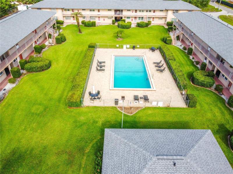 Tavares Lakeview Condo