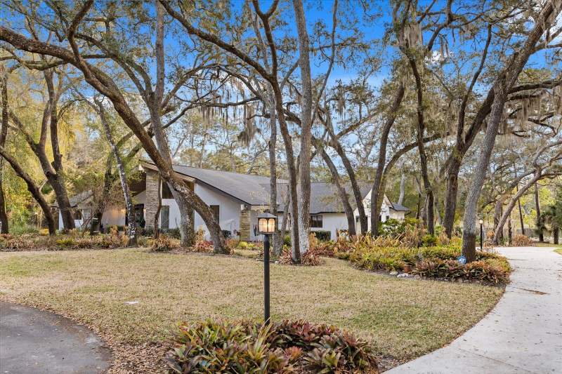 Shannon DownsHomes for Sale in Lake Mary, FL