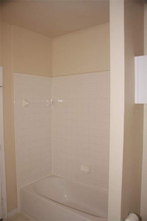 3561 Conroy Road #234, Orlando FL - photo 7 of 11