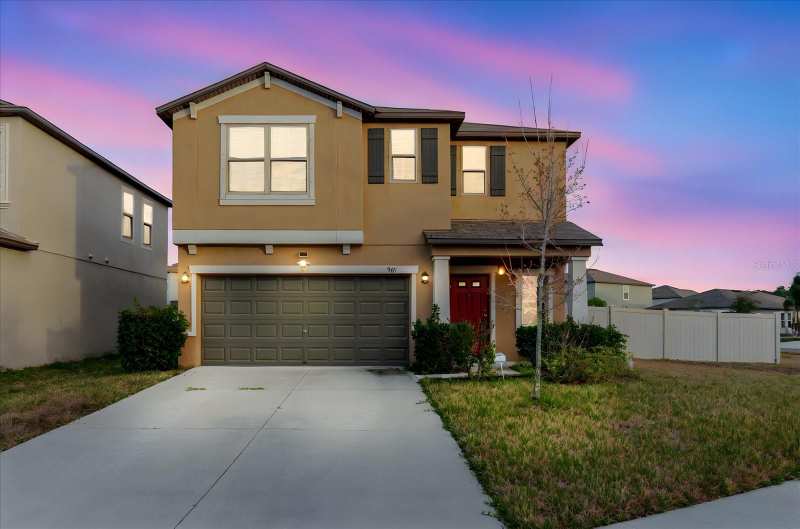 6 bedroom Single Family Residence at 9411 Lemon Drop Loop, Belmont South Ph 2F, Sun City Center — photo 1
