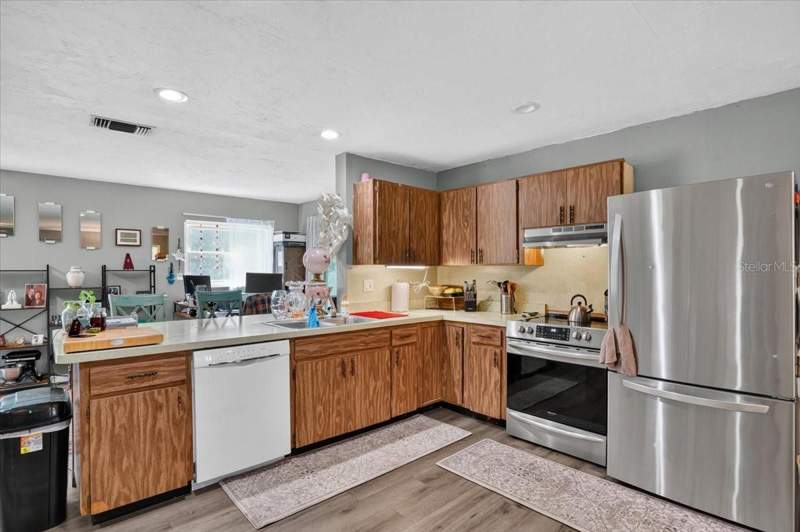 3 bedroom Single Family Residence at 1870 Mova Street, Gibson Bessie P Sub, Sarasota — photo 5