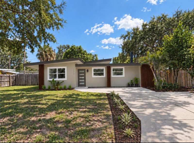 3 bedroom Single Family Residence at 7310 11th Avenue, Jungle Country Club 2nd Add, St Petersburg — photo 1
