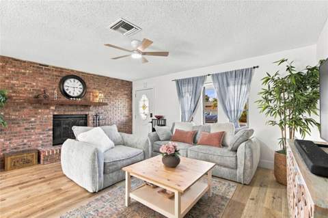 1813 Driftwood Circle, Oldsmar FL - photo 6 of 6