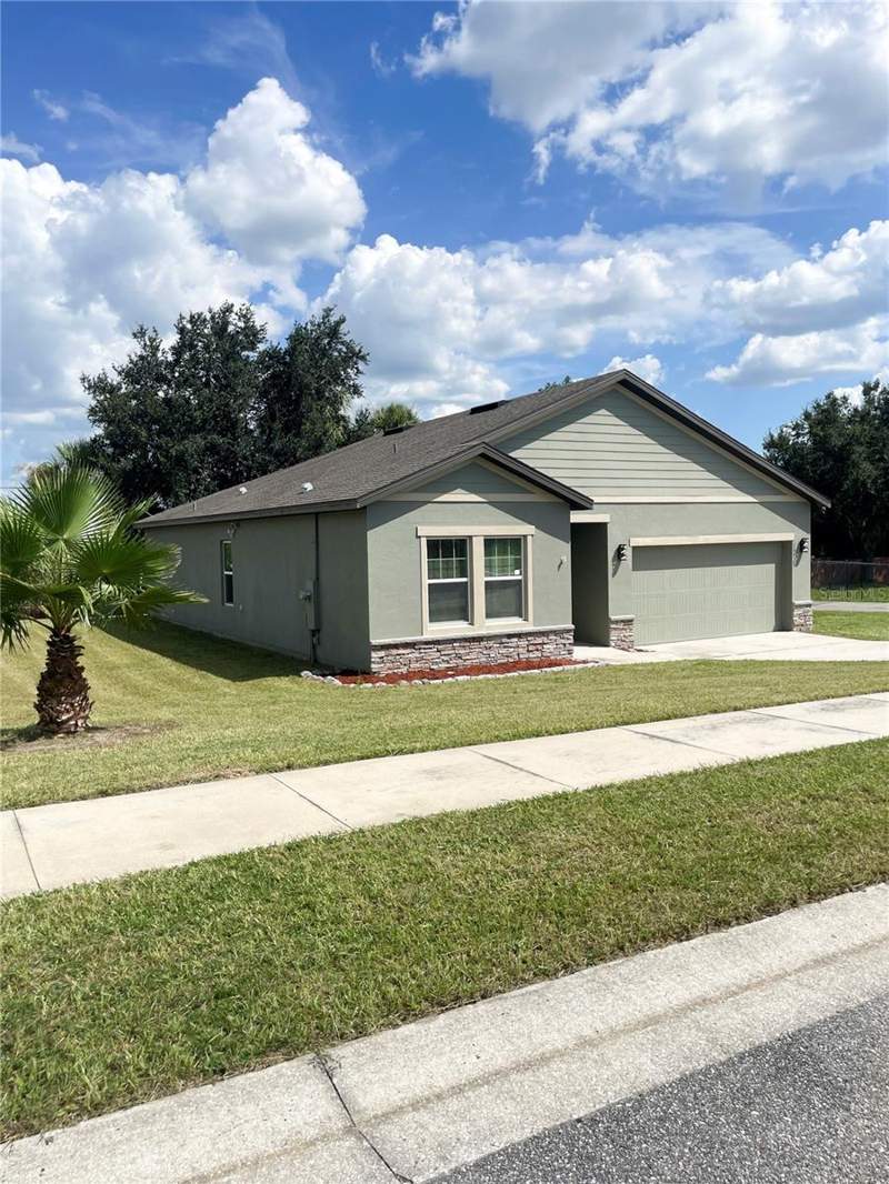 3 bedroom Single Family Residence at 15725 Pine Siskin Loop, Shearwater Estates, Mascotte — photo 2