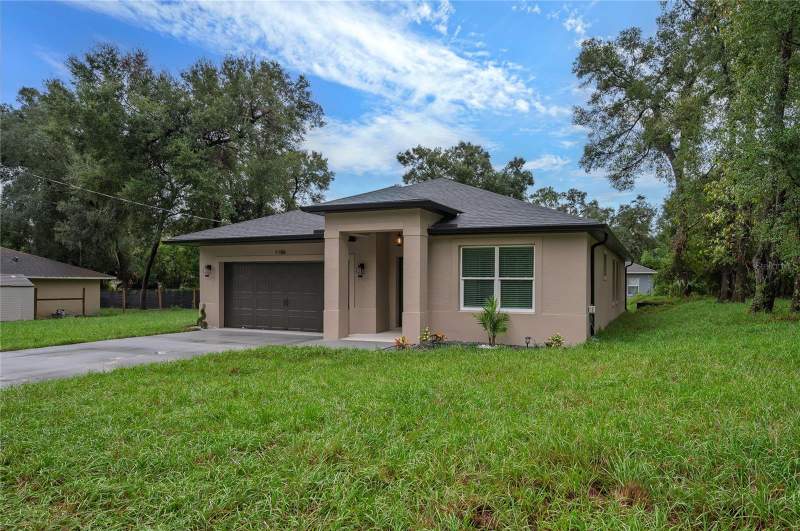 3 bedroom Single Family Residence at 1186 7th Street, West Highlands, Orange City — photo 2