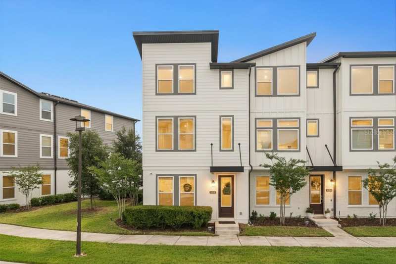 3 bedroom Townhouse at 12551 Willstatter Avenue, Laureate Park Nbrhd Center Ph 3, Orlando — photo 1