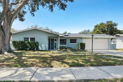 1128 20Th Street, pool for sale in Largo