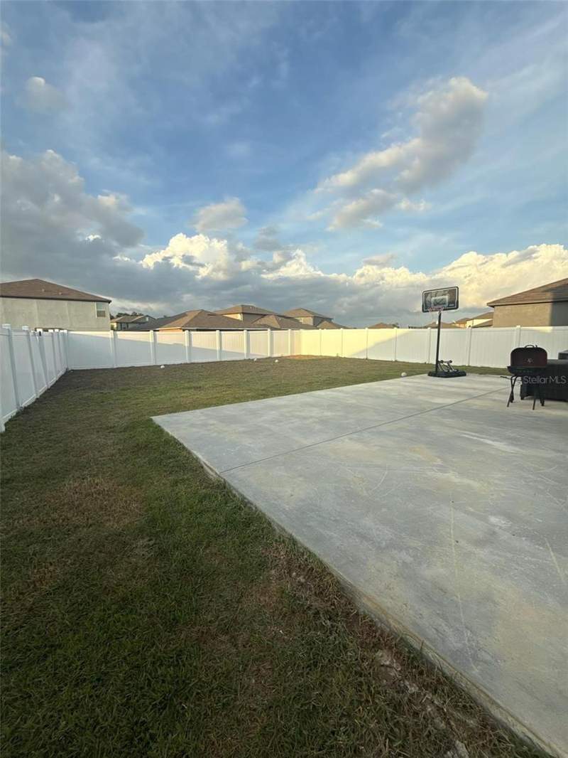 4 bedroom Single Family Residence at 10364 Alder Green Drive, Southcreek, Riverview — photo 3