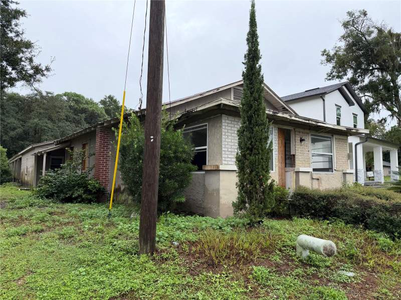 3 bedroom Single Family Residence at 2311 S Ronald Reagan Boulevard, Haymans Add To Altamonte, Altamonte Springs — photo 3