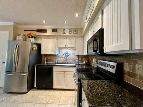 2223 Philippine Drive #9, Clearwater FL - photo 11 of 60