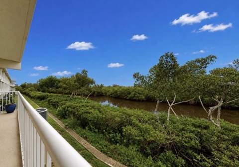 3228 Mangrove Point Drive, Ruskin FL - photo 8 of 34
