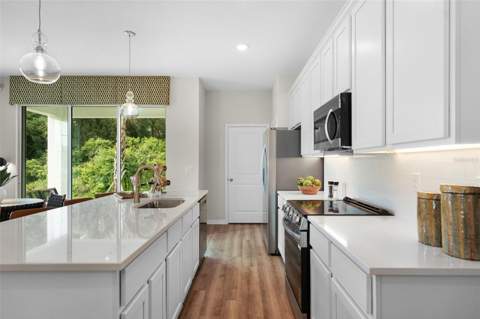 1144 Cypress Elm Drive, Deland FL - photo 8 of 34